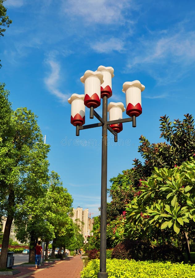 Lámpara del camino, luz de calle, farol al aire libre de la iluminación fotografía de archivo Lámpara del camino, luz de calle, farol al aire libre de la iluminación fotografía de archivo