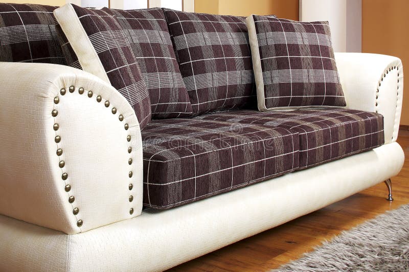 Lädersofa arkivbild