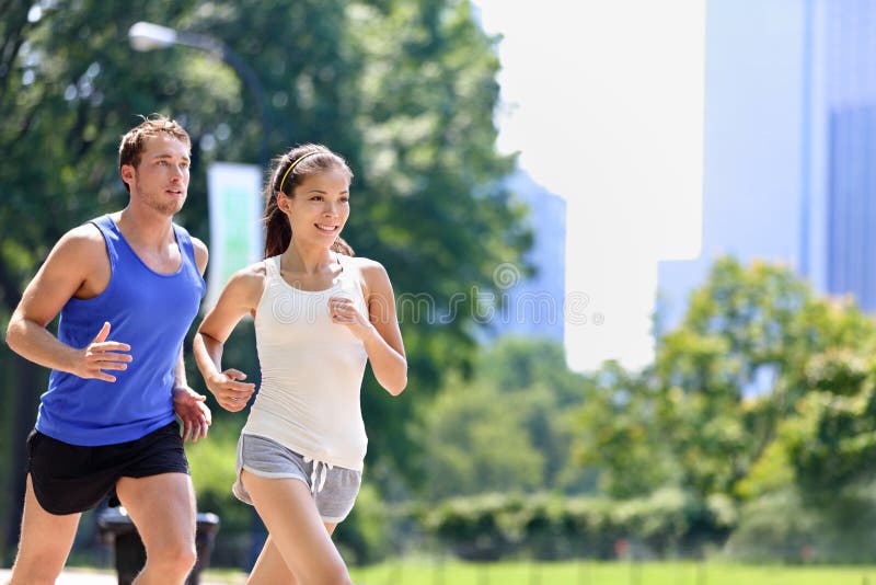 Löpare som joggar i den New York City Central Park, USA