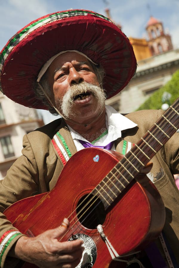 Feliz día del MUSICO - Aportación...