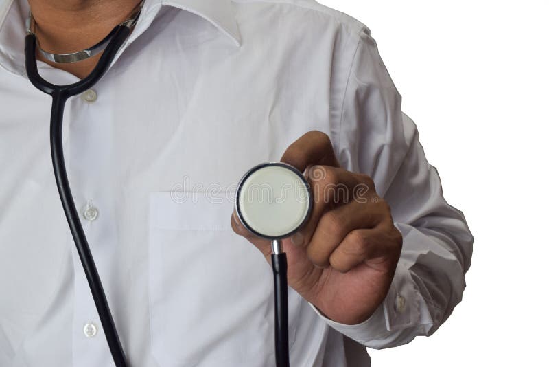 M?decin ou docteur tenant le st?thoscope Concept patient de ?coute d'histoire D'isolement sur le fond blanc photos stock M?decin ou docteur tenant le st?thoscope Concept patient de ?coute d'histoire D'isolement sur le fond blanc photos stock
