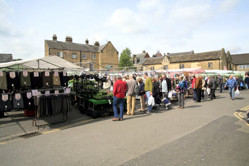 Maandagmarkt, Bakewell, Derbyshire. royalty-vrije stock afbeelding Maandagmarkt, Bakewell, Derbyshire. royalty-vrije stock afbeelding