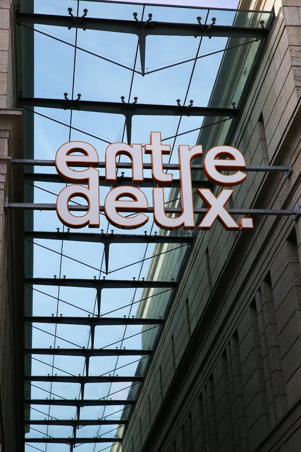 View on Logo Lettering of Entre Deux at Shopping Mall Entrance ...