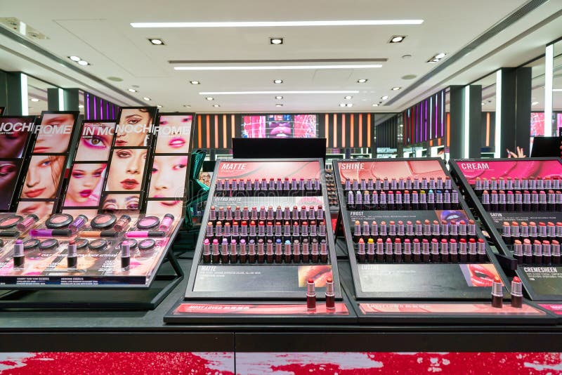 Anden klasse Ekspert evne MAC Cosmetics Store in Hong Kong Editorial Stock Image - Image of goods,  market: 174373514
