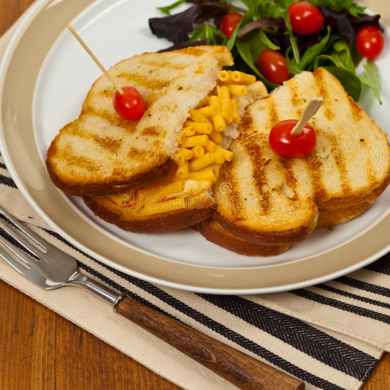 Macaroni and Cheese Sandwich Stock Image Image of bread, meal 72423063