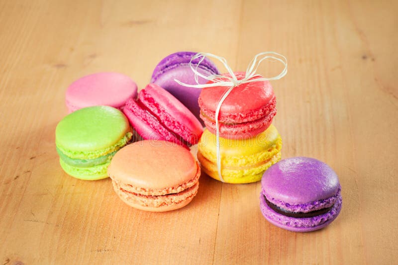 Macarons coloridos franceses tradicionais imagem de stock royalty free