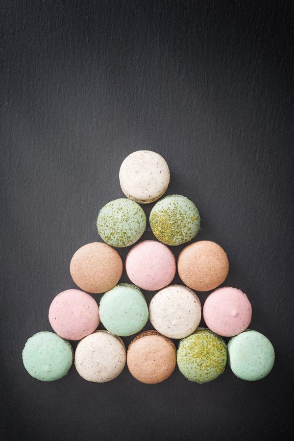 Macarons do bolo da cor, bolinho de amêndoa doce fotografia de stock Macarons do bolo da cor, bolinho de amêndoa doce fotografia de stock