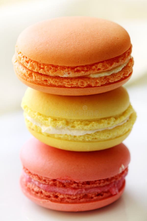 Macaroons coloridos imagens de stock royalty free