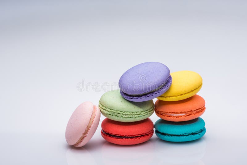 Macaroons coloridos fotografia de stock royalty free