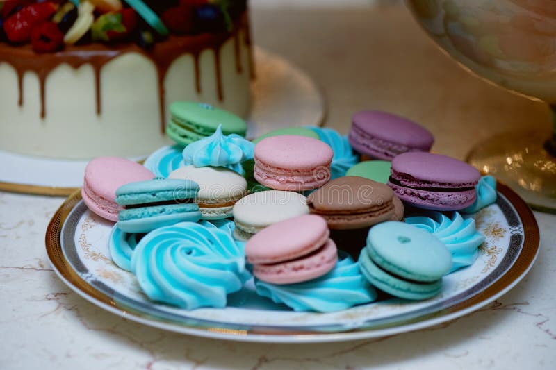 Macaroons , Meringues in Turquoise and Pink Colors for a Sweet Table ...