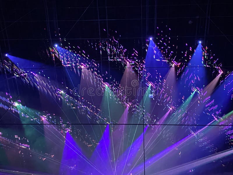Macau Teamlab Theatre Stage Lighting Installation Spectacular Coloful Laser Beam Entertainment Show 3D Mapping Projection Light Rays Patterns Geometry Dynamic Scene Artistic Scene Lines Glow.