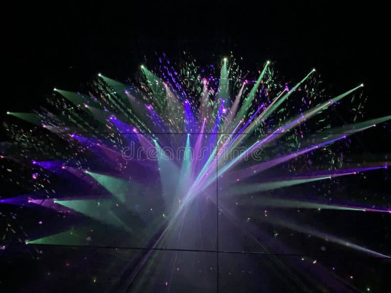 Macau Teamlab Theatre Stage Lighting Installation Spectacular Coloful Laser Beam Entertainment Show 3D Mapping Projection Light Rays Patterns Geometry Dynamic Scene Artistic Scene Lines Glow.