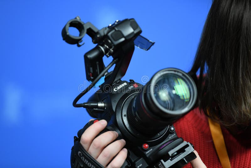Macchina fotografica digitale professionale di Canon immagine stock libera da diritti Macchina fotografica digitale professionale di Canon immagine stock libera da diritti