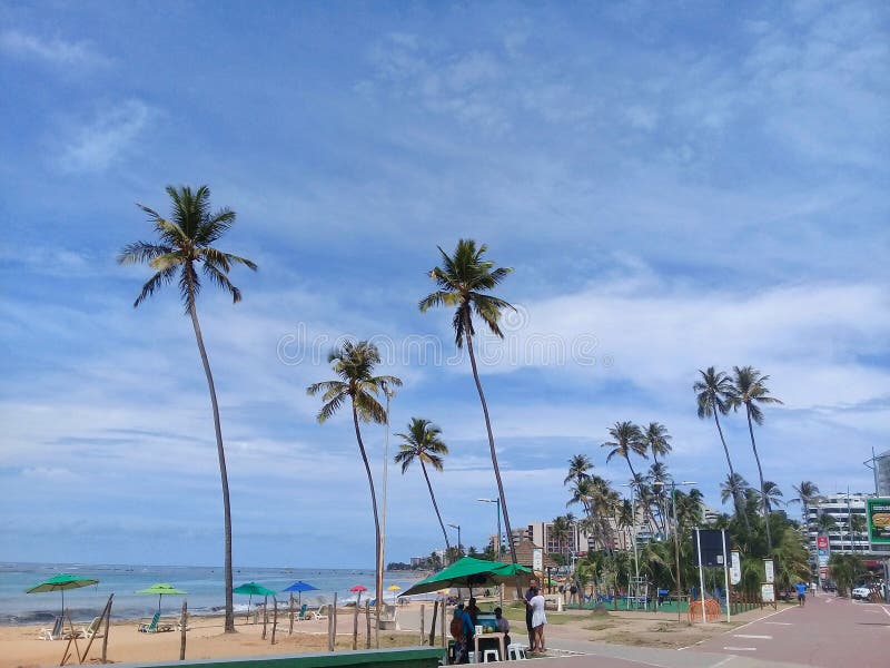 MACEIO, AL, BRÉSIL - 8 mai 2019 : Plage de Jatiuca photos stock MACEIO, AL, BRÉSIL - 8 mai 2019 : Plage de Jatiuca photos stock