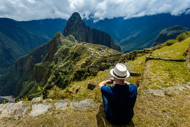 Machu Picchu, Cuzco, Περού, που σκέφτεται για στοκ φωτογραφία με δικαίωμα ελεύθερης χρήσης Machu Picchu, Cuzco, Περού, που σκέφτεται για στοκ φωτογραφία με δικαίωμα ελεύθερης χρήσης