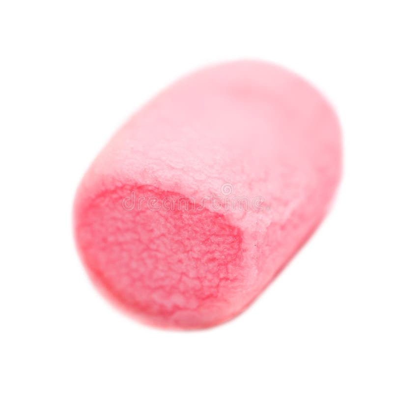 Macro do marshmallow isolado sobre o fundo branco Cor cor-de-rosa assim foto de stock royalty free Macro do marshmallow isolado sobre o fundo branco Cor cor-de-rosa assim foto de stock royalty free