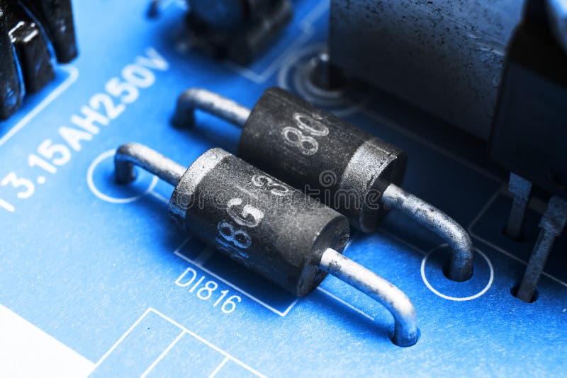 Macro tir d'un Circuitboard avec des puces de résistances et des composants électroniques Technologie de matériel informatique Co photos libres de droits Macro tir d'un Circuitboard avec des puces de résistances et des composants électroniques Technologie de matériel informatique Co photos libres de droits
