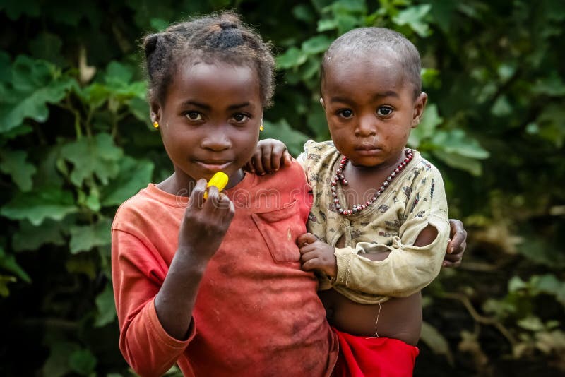 Madagassische Kinderbetreuung