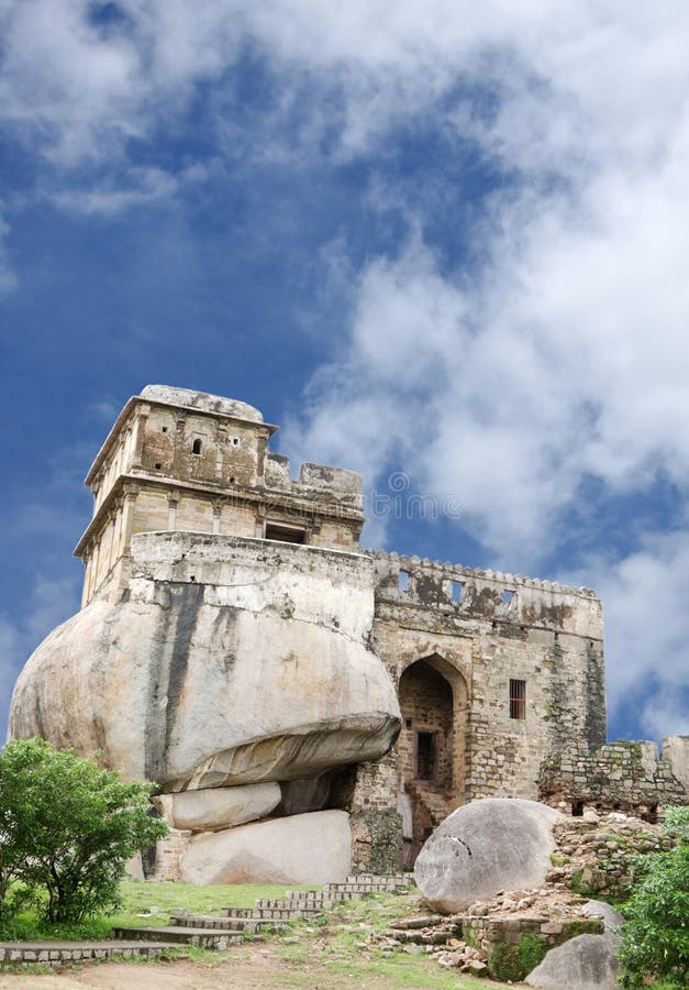 Madan Mahal Fort, Jabalpur, Indien royaltyfria bilder Madan Mahal Fort, Jabalpur, Indien royaltyfria bilder