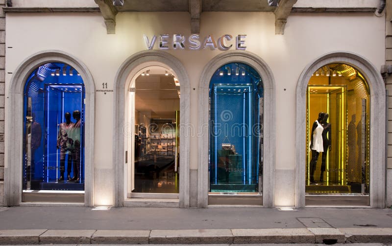 MADE IN ITALY Versace Boutique, Montenapoleone Editorial Photo Image