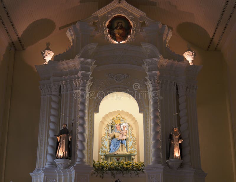 Madonna in der Kirche von Str. Dominic. Macau. lizenzfreies stockbild Madonna in der Kirche von Str. Dominic. Macau. lizenzfreies stockbild
