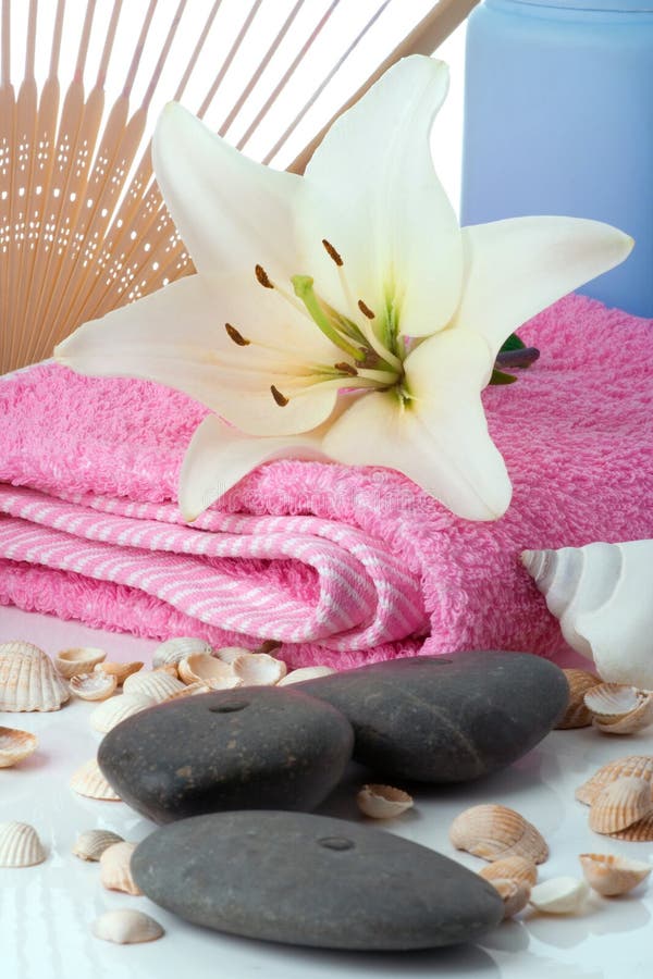 Madonna lily spa stones fun