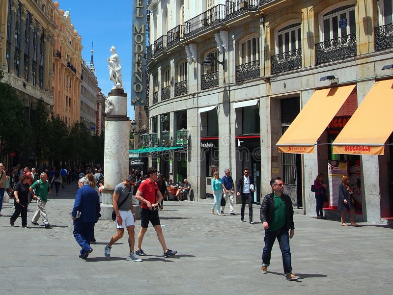 Madrid, Calle Arenal photographie stock Madrid, Calle Arenal photographie stock