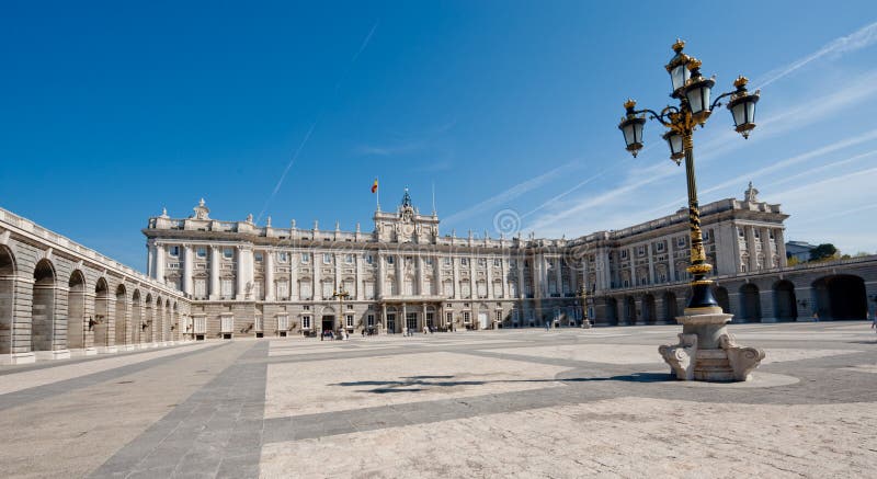 Madrid slottkunglig person royaltyfria bilder