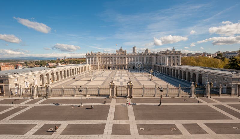 Madrid slottkunglig person spain royaltyfria bilder