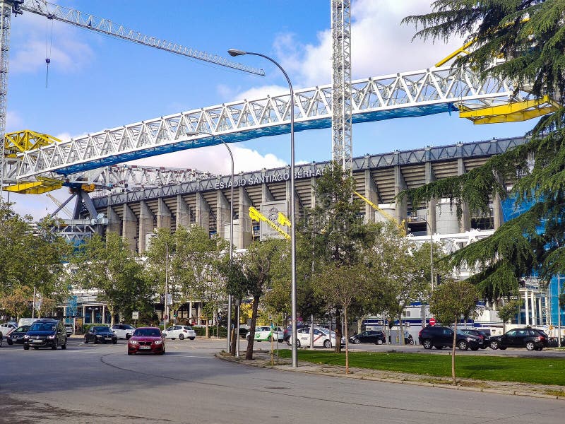 Madrid spanha 9 de abril de 2021. estádio de santiago bernabeu com obras de renovação completa.
