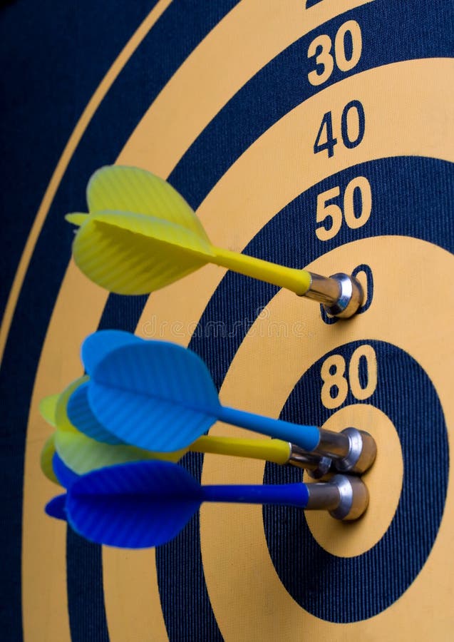 Magnetic dart board with darts