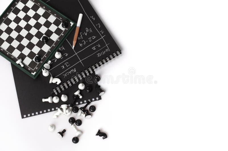 Magnetisk schackbräde och schack fotografering för bildbyråer Magnetisk schackbräde och schack fotografering för bildbyråer