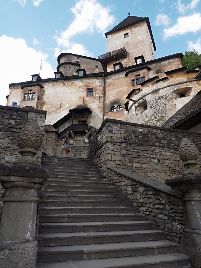 Nádherný výhľad na jeden z najkrajších hradov v Európe oravský hrad, je zaujímavý tým, že sa z neho natáčajú filmy,slovensko