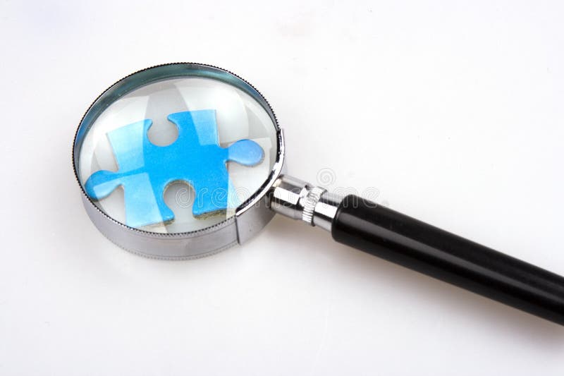 Magnifying Jigsaw Puzzle