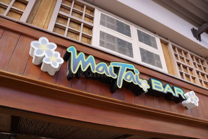 Mai Tai Bar im Tessin Ala Moana stockbild Mai Tai Bar im Tessin Ala Moana stockbild