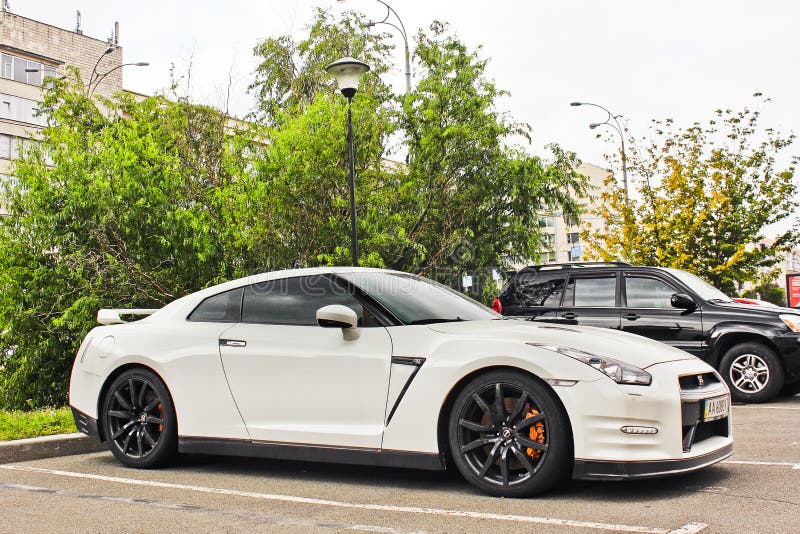 5. Mai 2017; Ukraine, Kiew Nissans GT-R lizenzfreie stockfotografie 5. Mai 2017; Ukraine, Kiew Nissans GT-R lizenzfreie stockfotografie