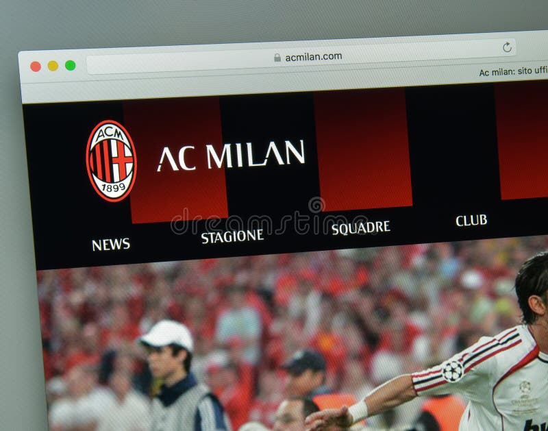Mailand, Italien - 10. August 2017: AC Milan Websitehomepage mailand lizenzfreie stockfotos Mailand, Italien - 10. August 2017: AC Milan Websitehomepage mailand lizenzfreie stockfotos