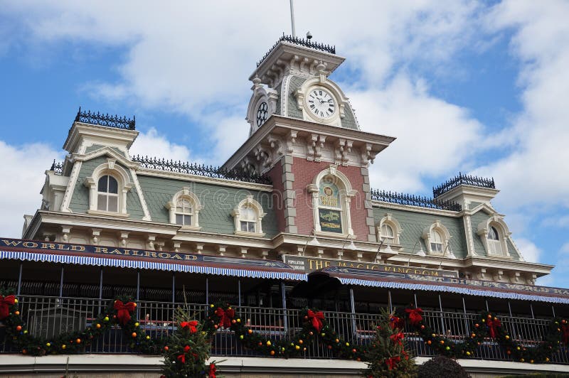 Main Entrance of Magic Kingdom of Disney Editorial Photo - Image of