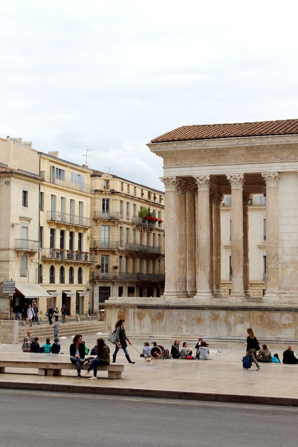 Maison Carrée, Roman Temple i Nîmes, Frankrike royaltyfria foton Maison Carrée, Roman Temple i Nîmes, Frankrike royaltyfria foton