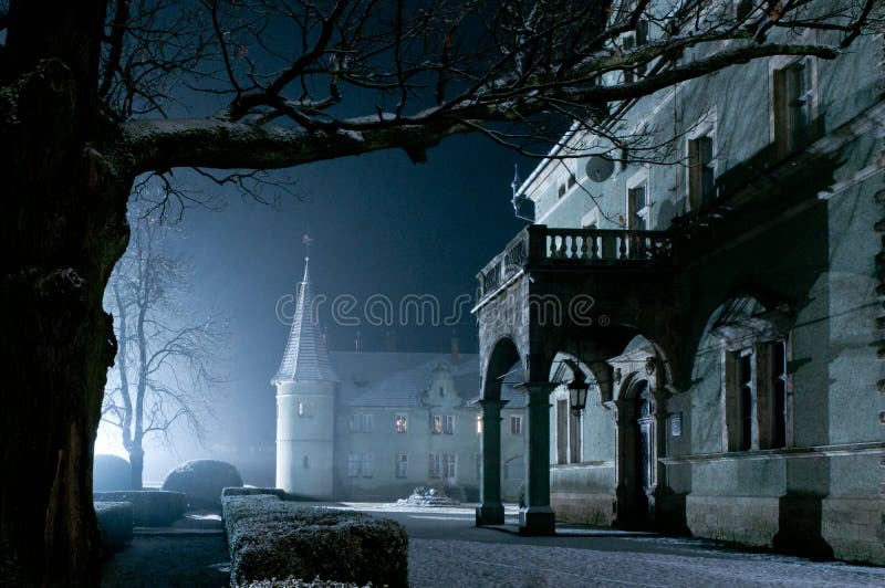 maison hantée image libre de droits maison hantée image libre de droits