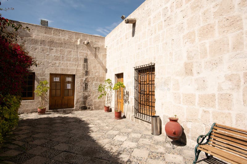 MAISON TRADITIONNELLE DE SILLAR D'AREQUIPA, PÉROU image libre de droits MAISON TRADITIONNELLE DE SILLAR D'AREQUIPA, PÉROU image libre de droits