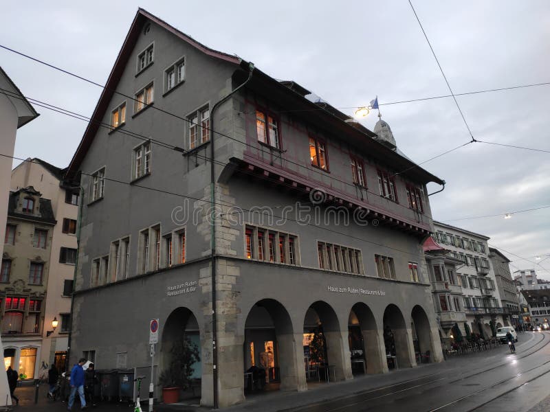 Maison Zurich photo stock. Image du zurich, maison 7457252