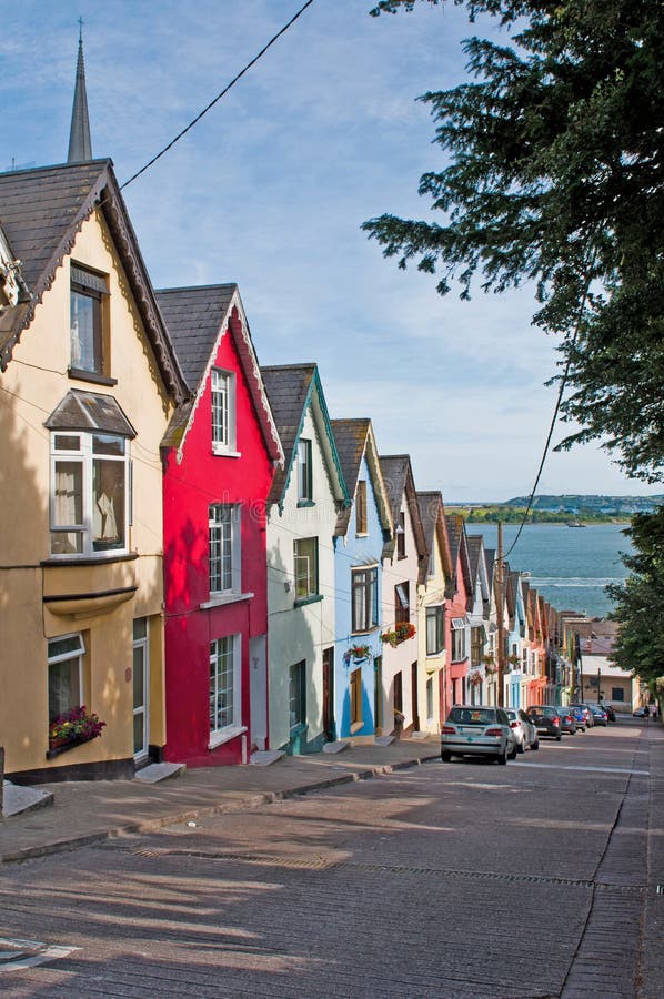 Maisons de Cobh photos libres de droits Maisons de Cobh photos libres de droits