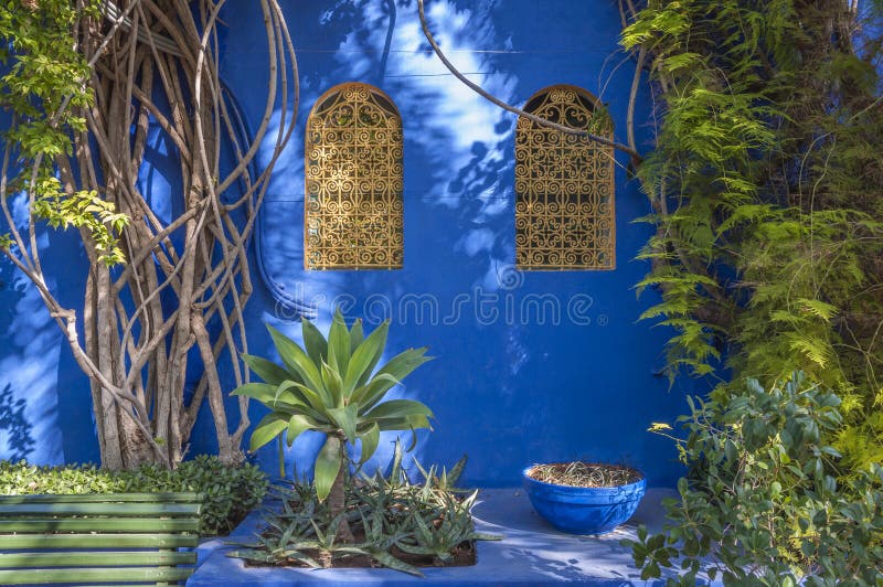 Majorelle trädgårdar i Marrakesh royaltyfria foton Majorelle trädgårdar i Marrakesh royaltyfria foton
