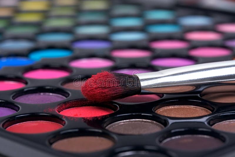 Make-up brush on color shadows