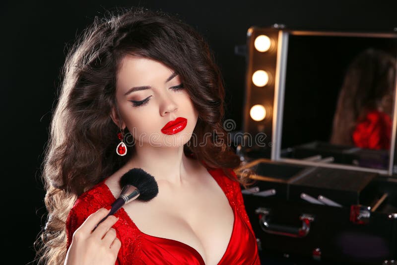 thumbs./b/make-up-rouge-red-lips-fas