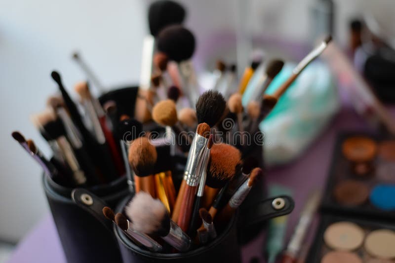 Makeup brushes set in support