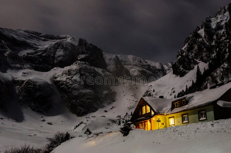 Malaiesti cabin in Carpathian mountains