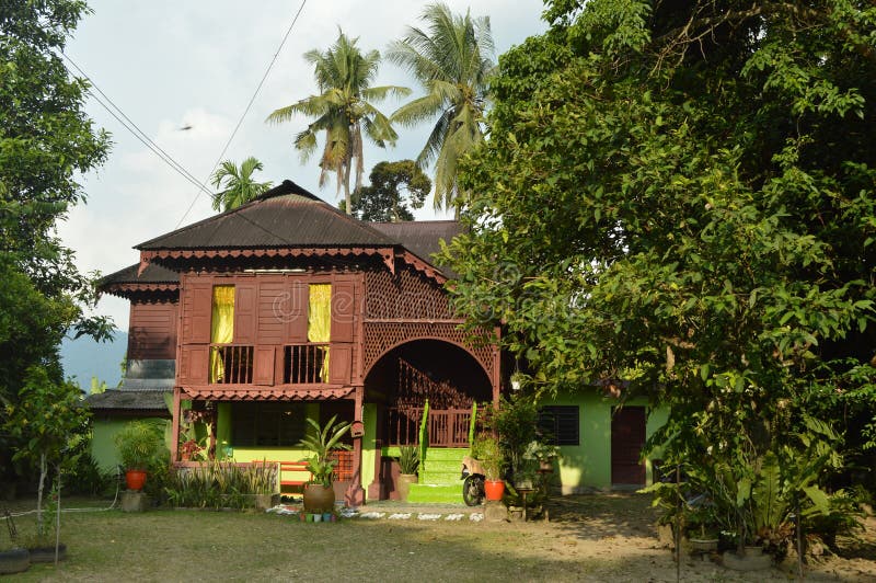 Batam Malay Traditional Men`s Clothing, Used by Royal Warriors / Swordsman  Malay. this Clothing is Used when There are Traditional Editorial Stock  Image - Image of clothing, traditional: 186940854