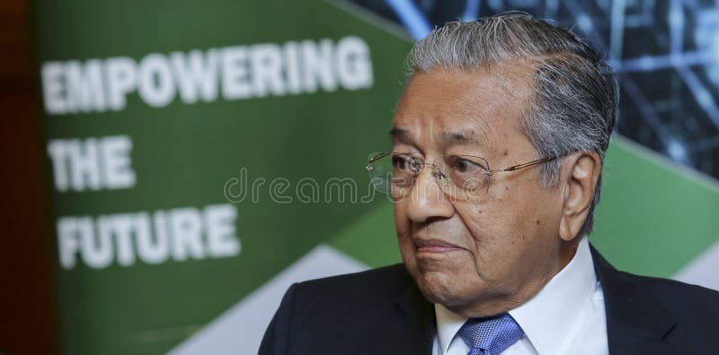 Minister malaysia mahathir mohamad prime play